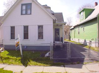 17 Carl St, Rochester, NY 14621