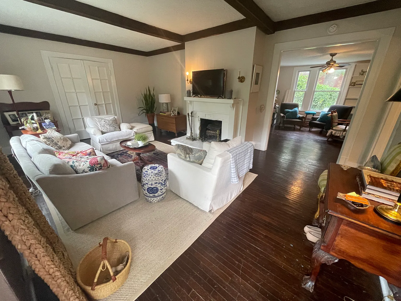 2 bed, 1200 sqft, $2,250 — Photo 1