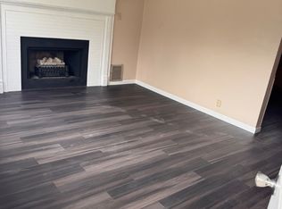 1305 Davis St, Poplar Bluff, MO 63901