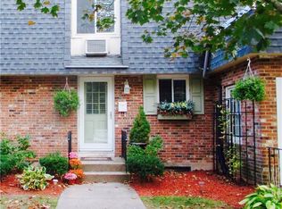 861 S Main St APT 14, Plantsville, CT 06479