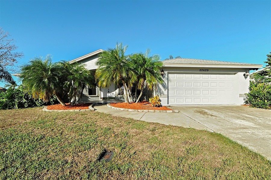 1st image of 22629 Willow Lakes Dr