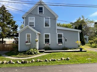 6 Otis St, Searsport, ME 04974