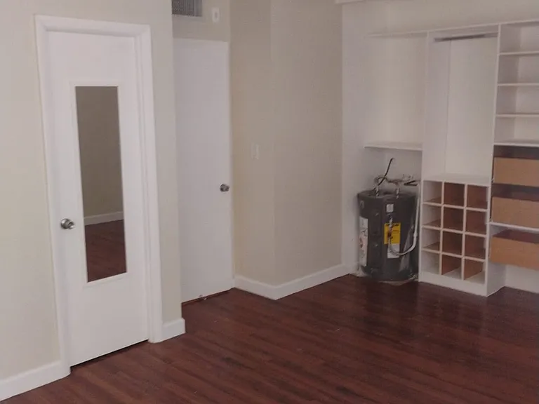 5011 W Oakland Park Blvd #203 — Photo 14