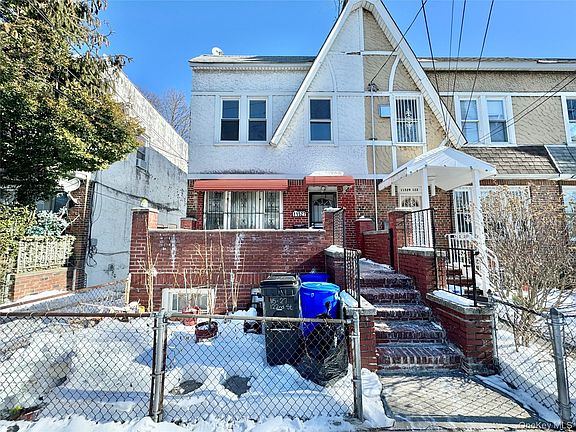 2nd image of 11527 122nd Street