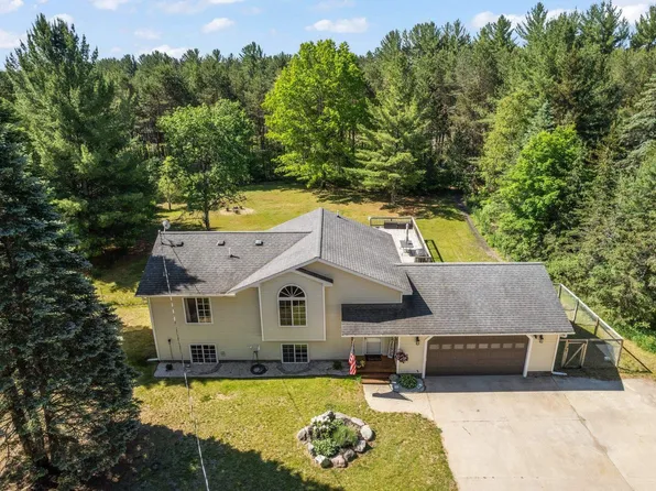 5887 Lund Rd SW, Fife Lake, MI 49633