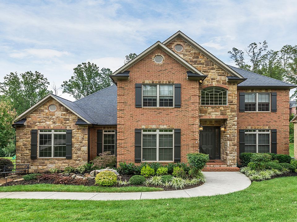 2 Story Brick & Stone Home 