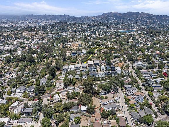 4th image of 2017 Vestal Ave