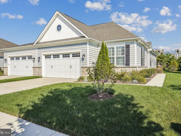 902 Moorings Cir #10, Stevensville, MD 21666