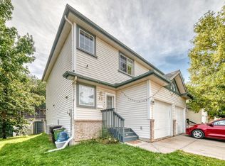 Brookridge Park, Edmonton, AB T5A 5B3