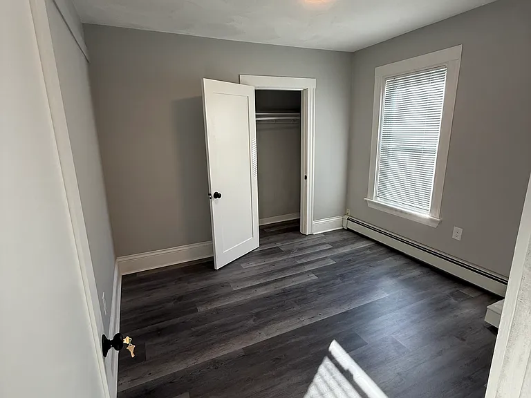 1922 Columbus Ave #2 — Photo 17