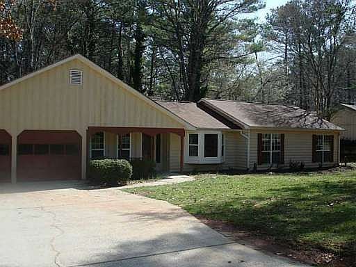 1st image of 4647 N Landing Dr