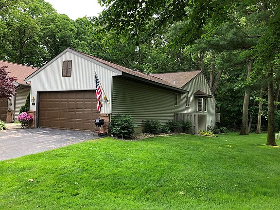 2nd image of 832 Highbanks Dr