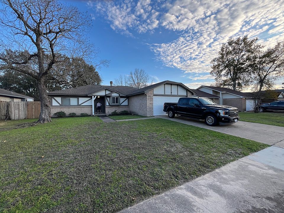 1st image of 24131 Tayloe House Ln