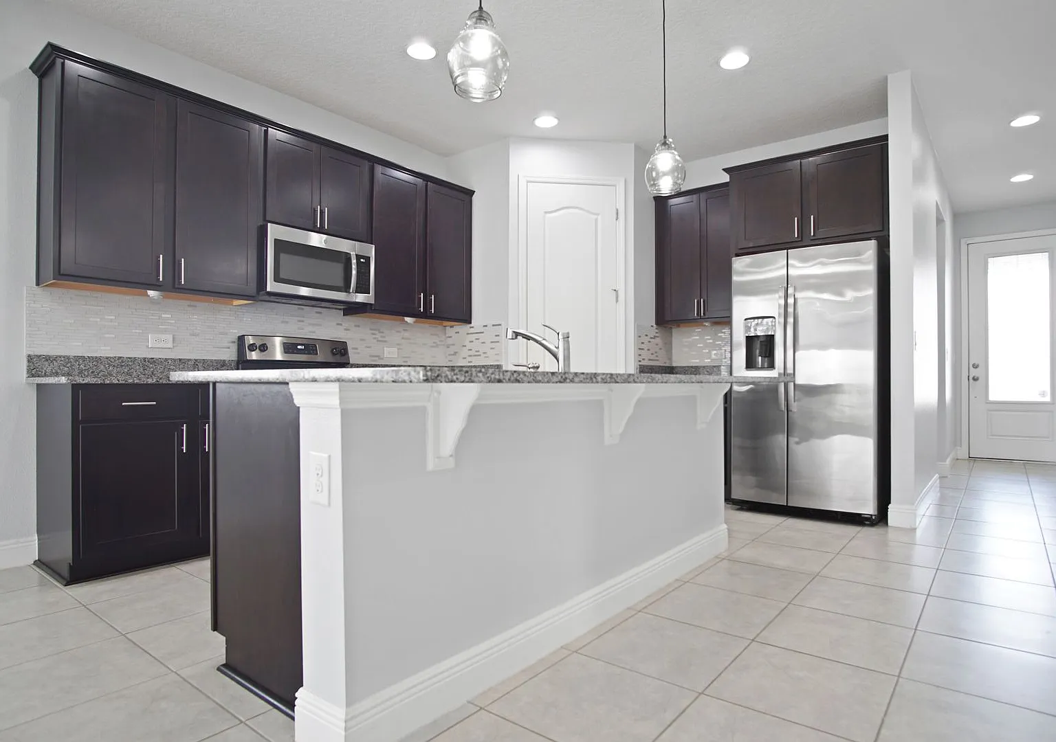 Single family home in St. Cloud now available! — Photo 3