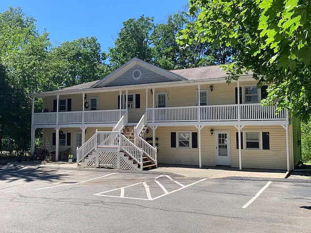 2 bed, 550 sqft, $1,500 — Photo 1