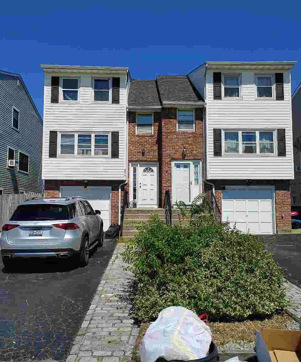 2517 Cedar St, Seaford, NY 11783 Zillow