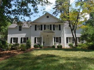 3065 E Pine Valley Rd NW, Atlanta, GA 30305