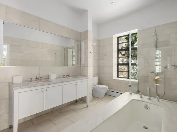 134 Charles Street image 9 of 9