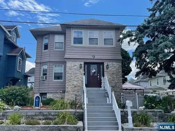 9 Edwin St, Ridgefield Park, NJ 07660