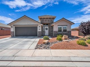 1178 E Gordon Ln, Washington, UT 84780