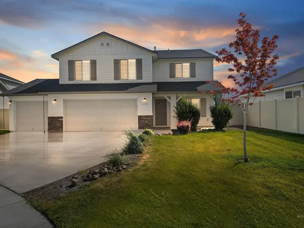3118 N Saratov Way, Kuna, ID 83634