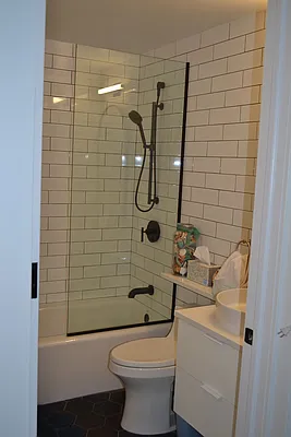 Rented by Tabak Real Estate | media 28