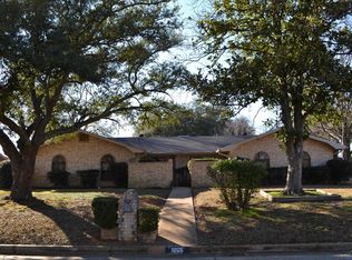 1805 Cardinal St, Longview, TX 75601