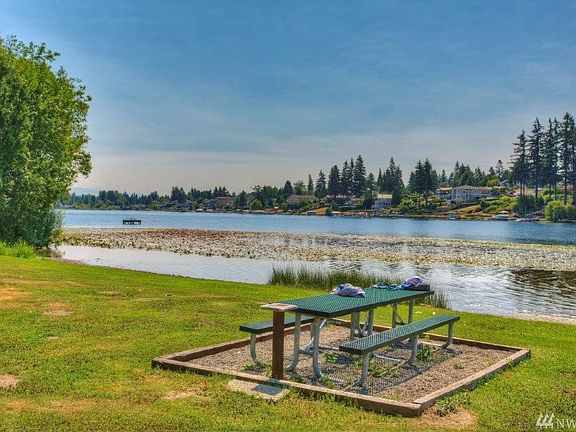 3rd image of 13729 SE 257th Ct #25