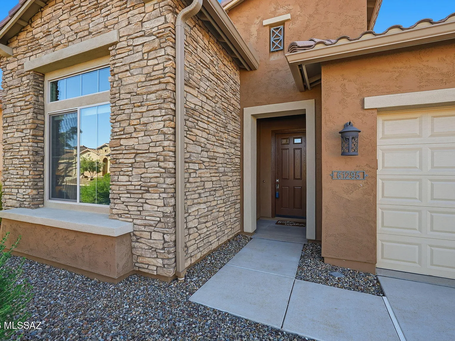 2 bed, 2.5 bath, 1776 sqft, $4,500 — Photo 3