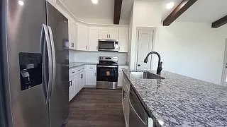 1071 Long Hollow Rd — Photo 3
