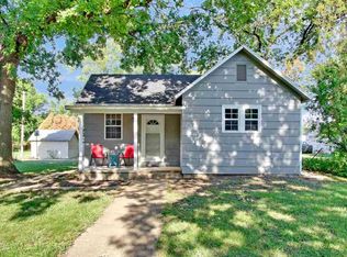 221 N Elm St, Whitewater, KS 67154