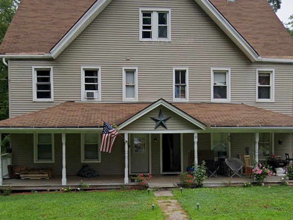 1st image of 52 Fitchville Rd #1