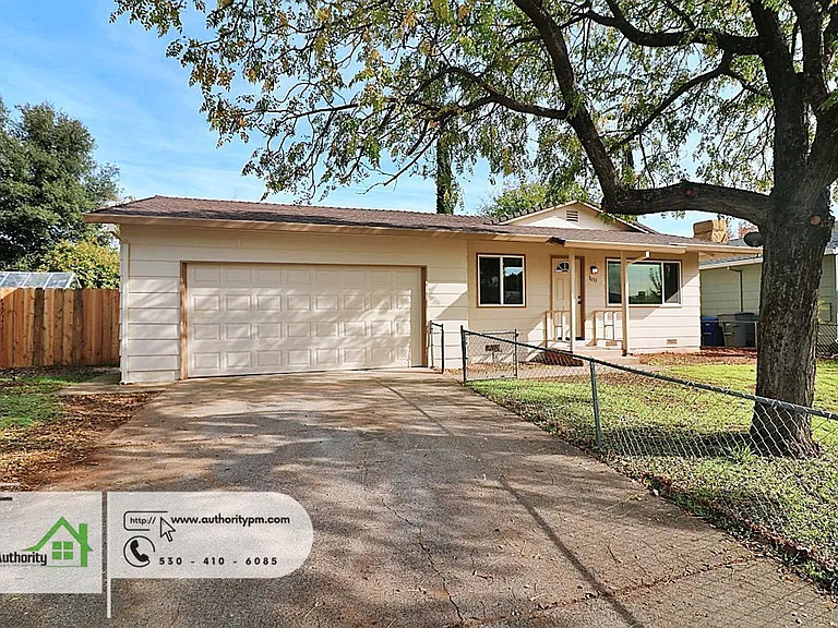 3653 Polaris Way — Photo 2