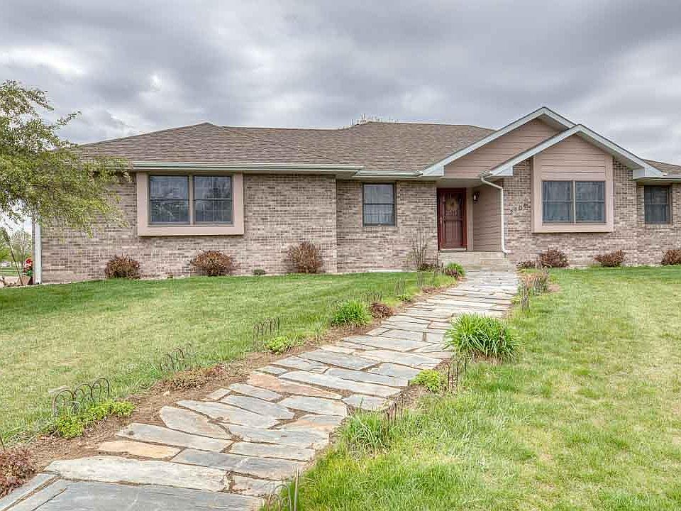 1st image of 2704 Mulligan Dr