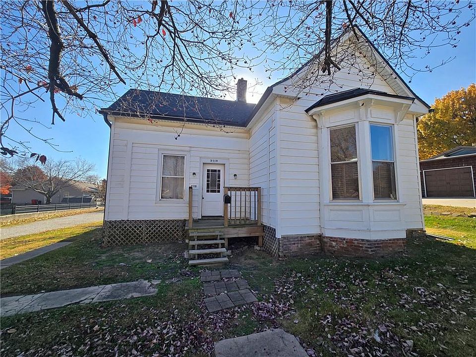 1st image of 2119 South St