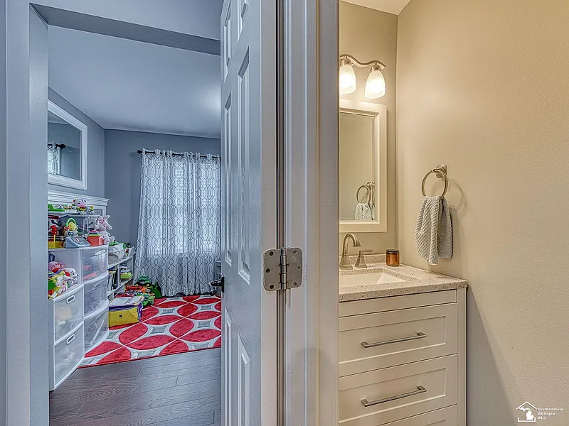 Thumbnail 17