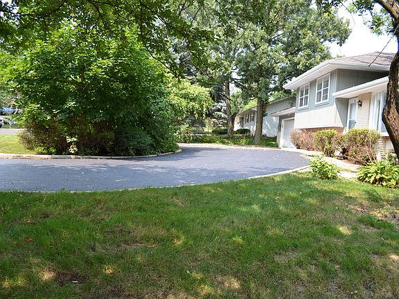 2nd image of N061 Easton Ave
