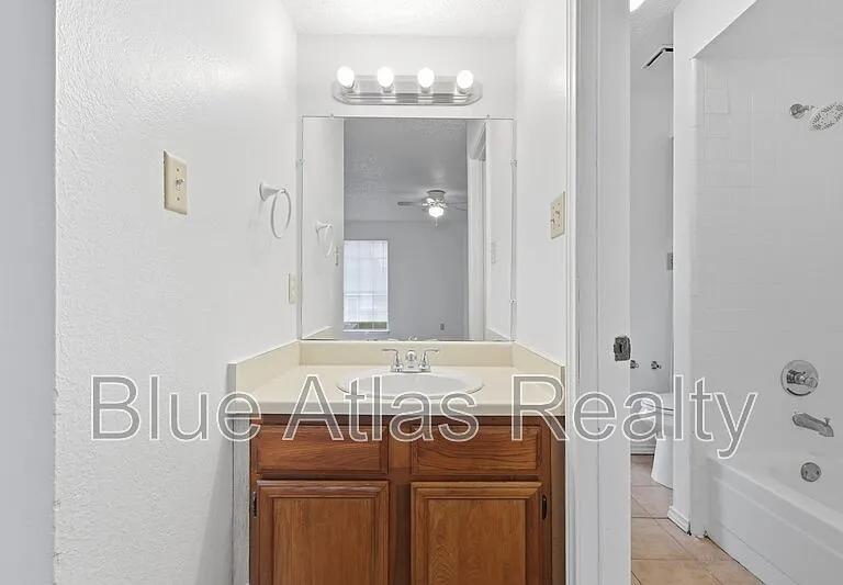 2713 Wimbledon Ct #A — Photo 14
