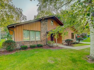 W192S7431 Richdorf Dr, Muskego, WI 53150
