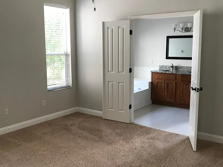12 Saint Andrews Ct — Photo 11
