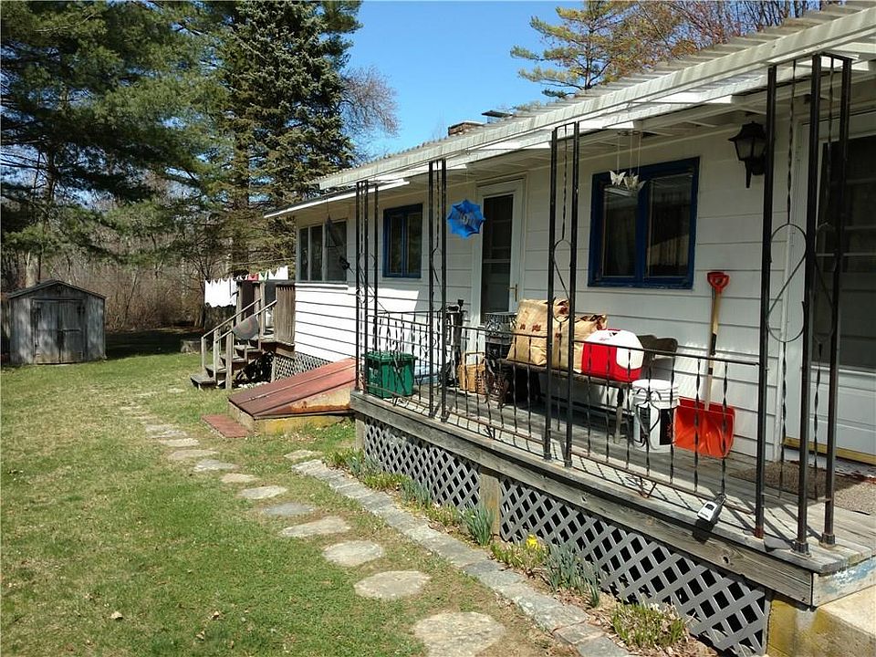 1st image of 46 Robinwood Dr
