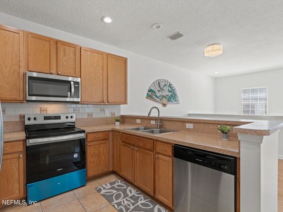 12301 KERNAN FOREST Boulevard #1606, Jacksonville, FL 32225