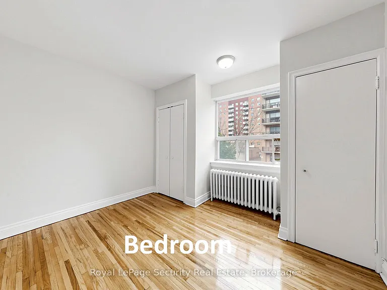 35 Raglan Ave #208 — Photo 26
