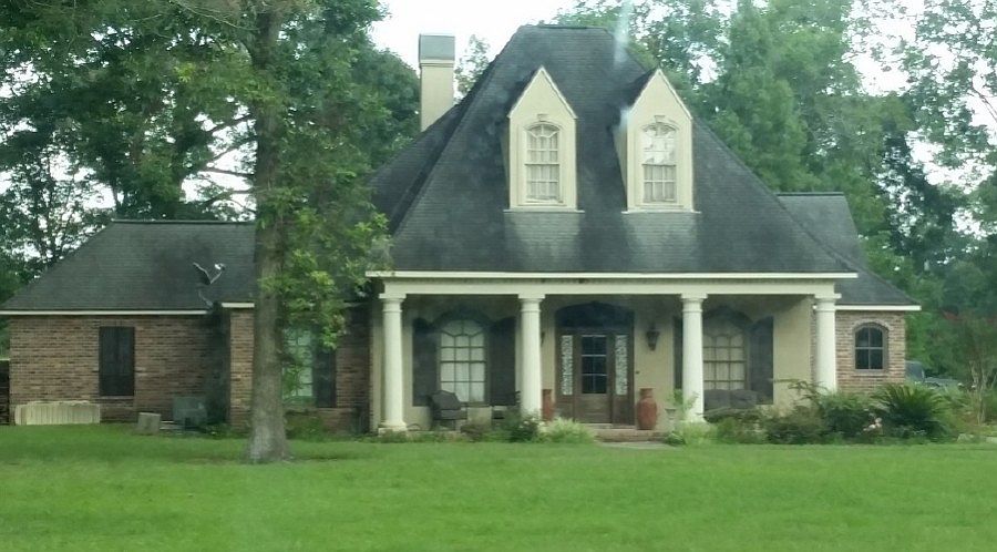 1st image of 411 Carmen Dr