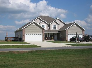 502 Coal Bank Rd, Metamora, IL 61548