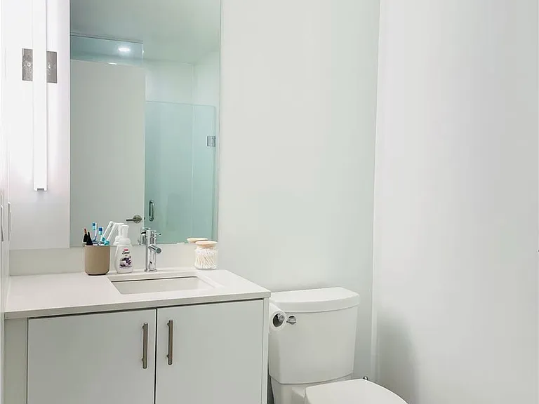 180 Veterans Dr #303 — Photo 24