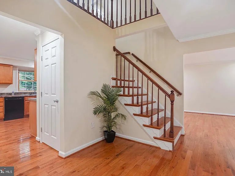 5105 Pheasant Ridge Rd — Photo 3
