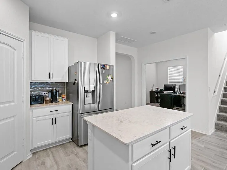 6320 Wagon Spring St — Photo 10