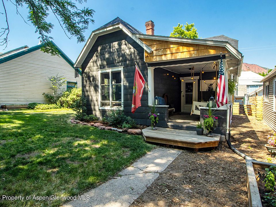 1st image of 907 Blake Ave