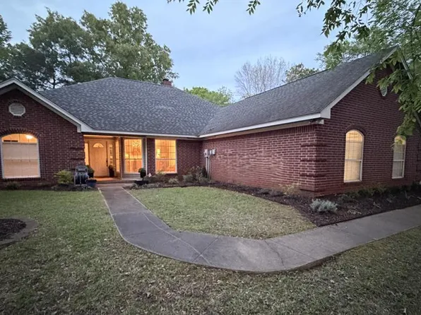 9101 Danube Ave, Texarkana, TX 75503